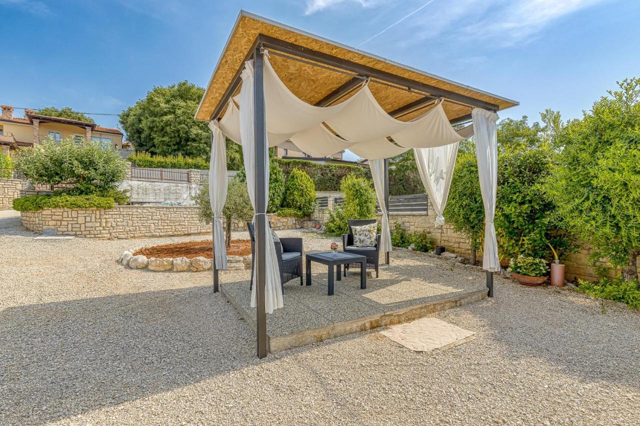 Cottage Nilda I Mušalež Kültér fotó